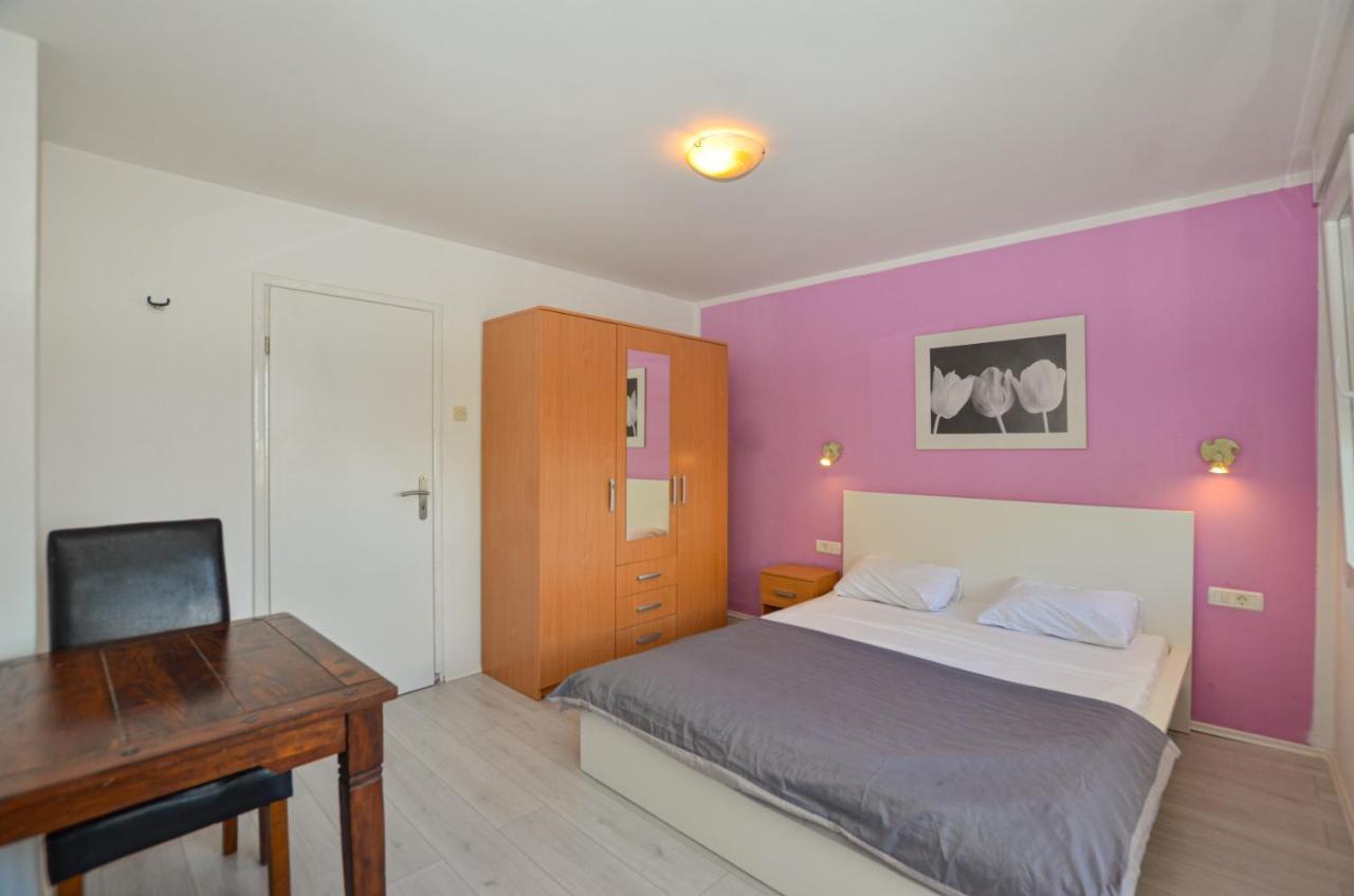 Apartments Iris Rovinj Extérieur photo